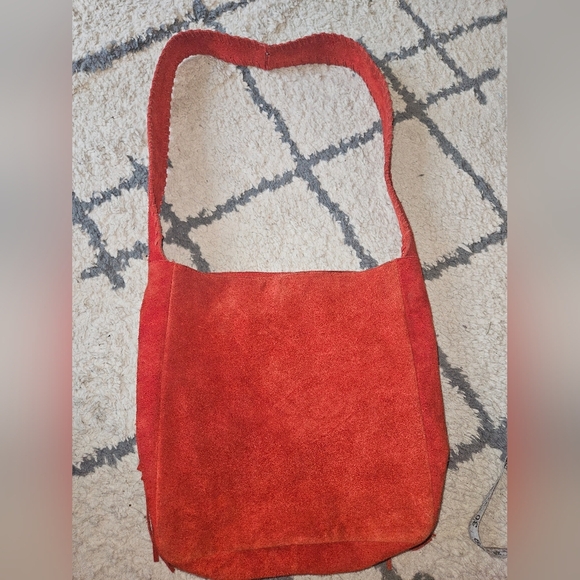 Raj Imports 100% Genuine Leather Fringe Boho Style Crossbody Bag - Picture 6 of 6